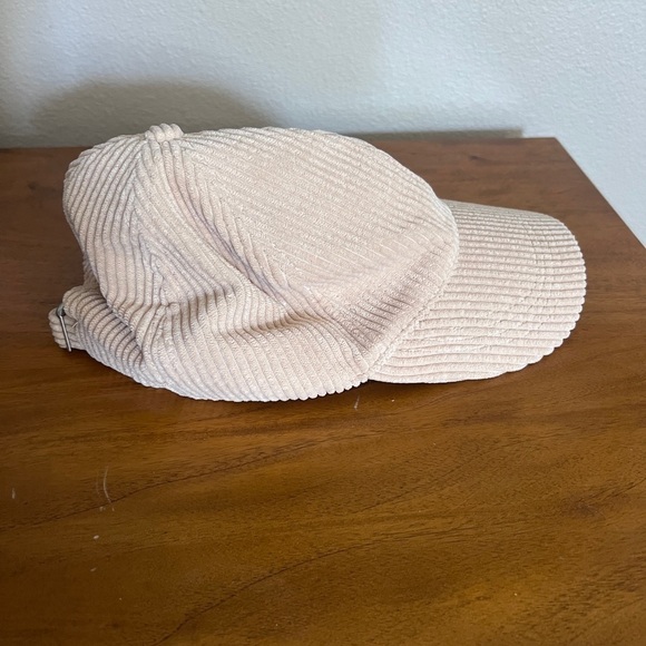 Corduroy Hat - Picture 4 of 6
